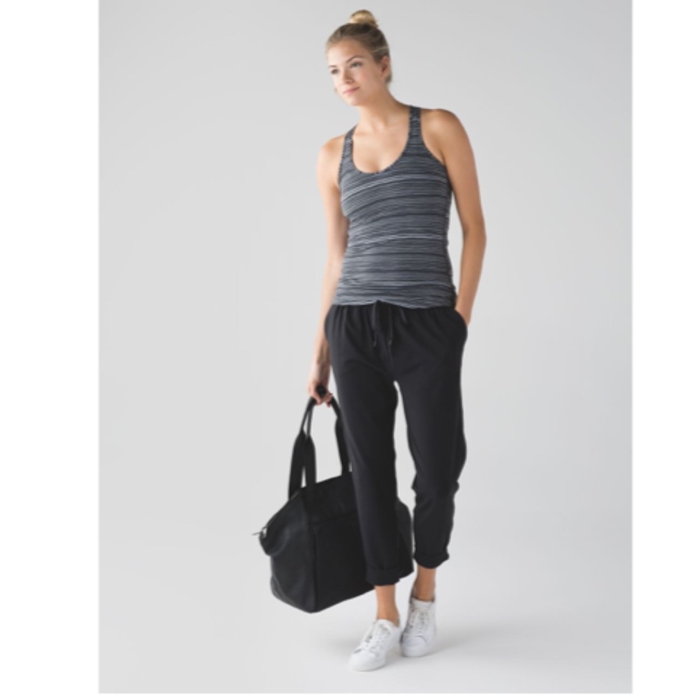 Lululemon Cool Racerback - Size 6 (or 4?) - Picture 4 of 7